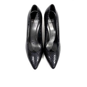 Stuart Weitzman 
Snake Embossed pumps 
Size US 8 Regular (M, B)
